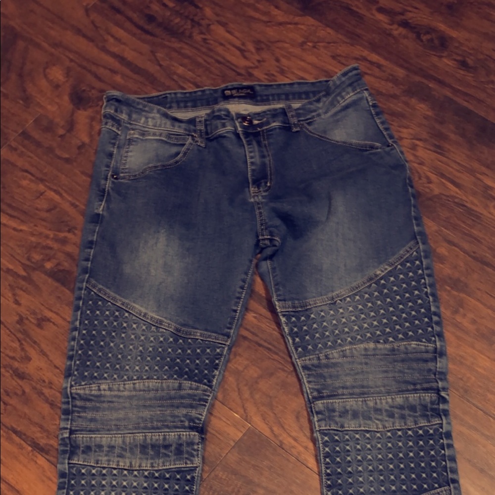 jeans